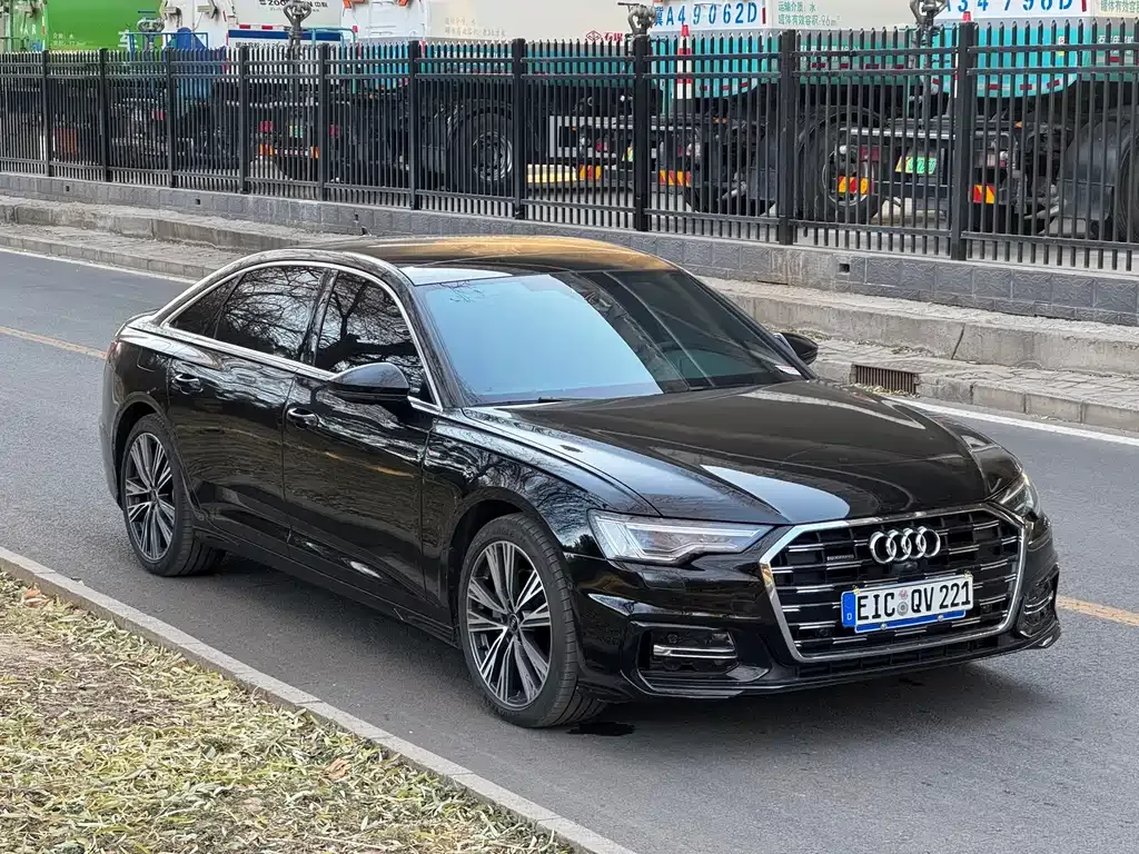Audi A6L 2024 из CN, фото 8