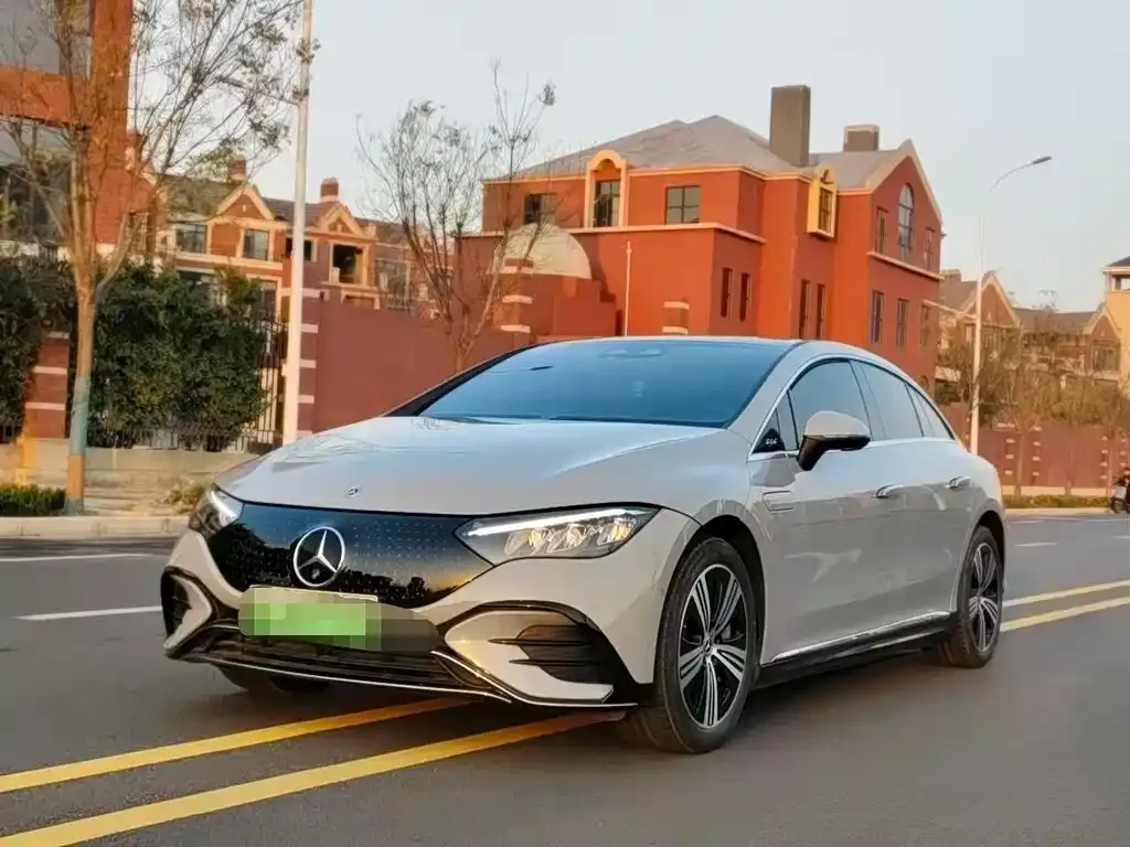 Mercedes-Benz EQE 2024 из CN, фото 1