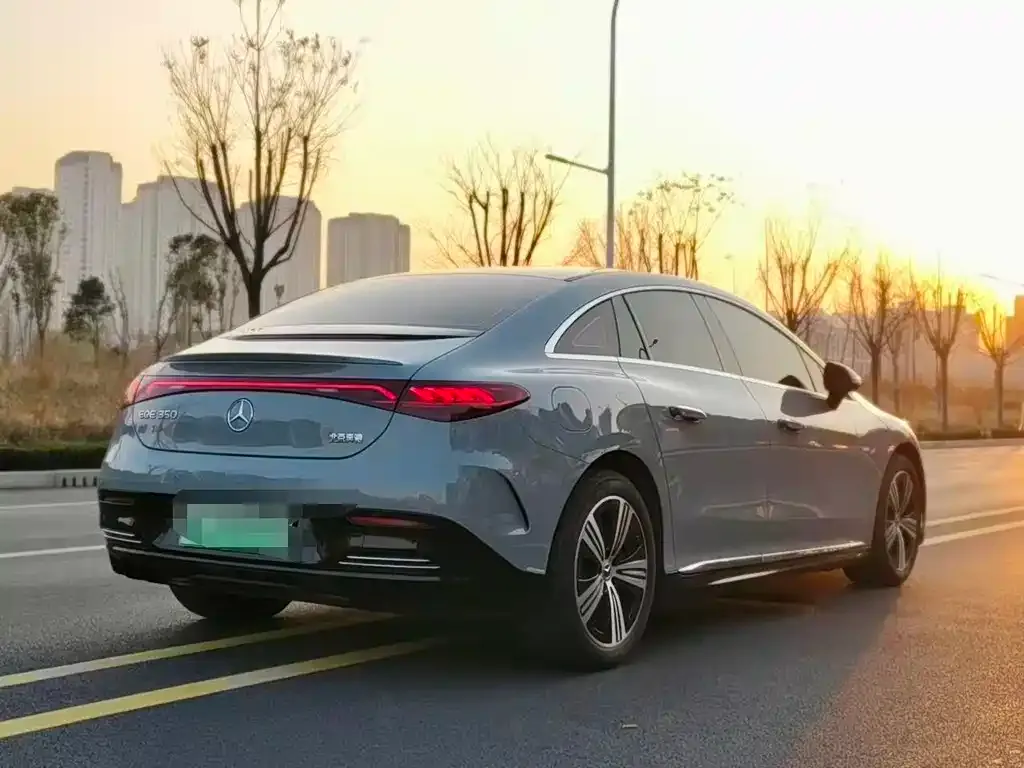 Mercedes-Benz EQE 2024 из CN, фото 5