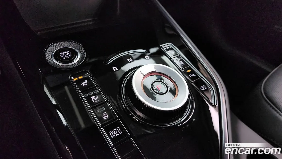 Kia Niro — фото 9