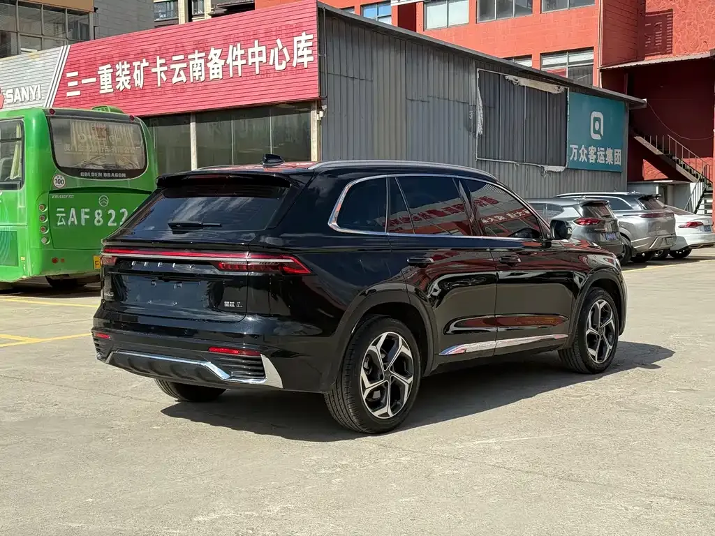 Geely Xingyue L 2022 из CN, фото 4