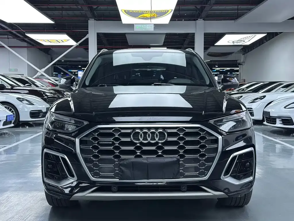 Audi Q5L — фото 2
