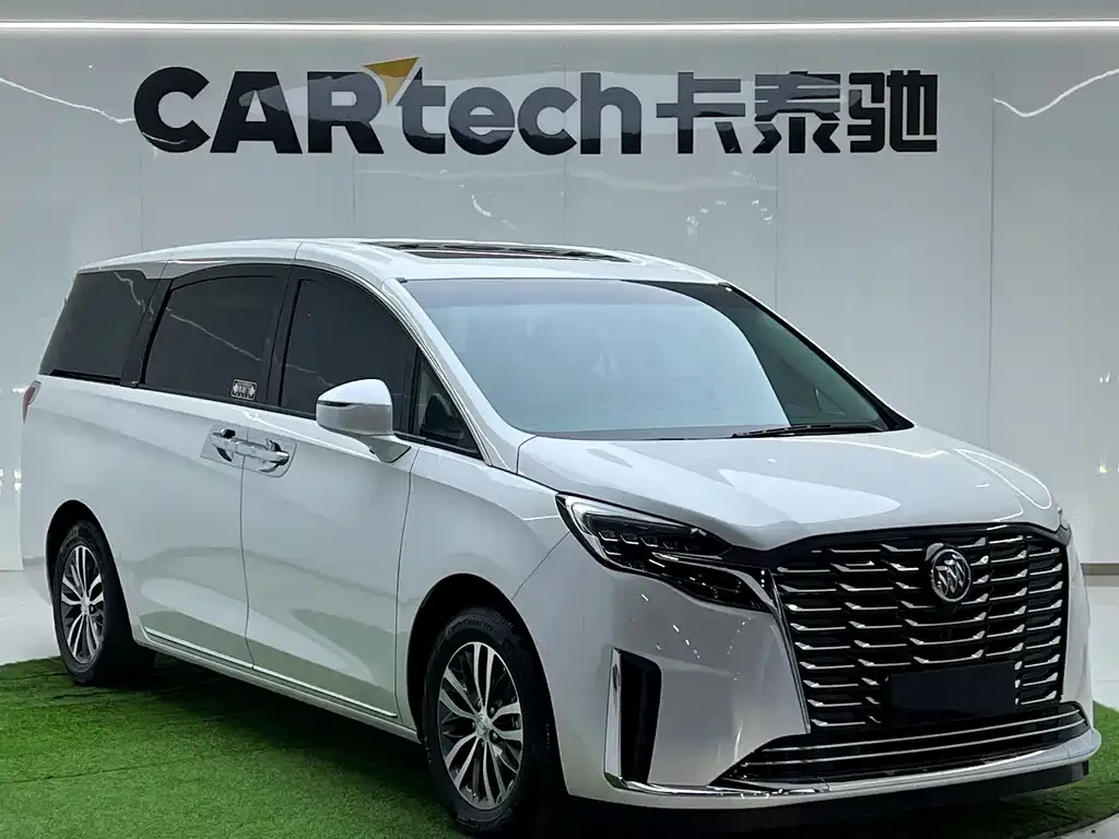 Buick GL8 2023 из CN, фото 9