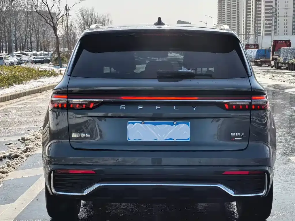 Geely Xingyue L — фото 3