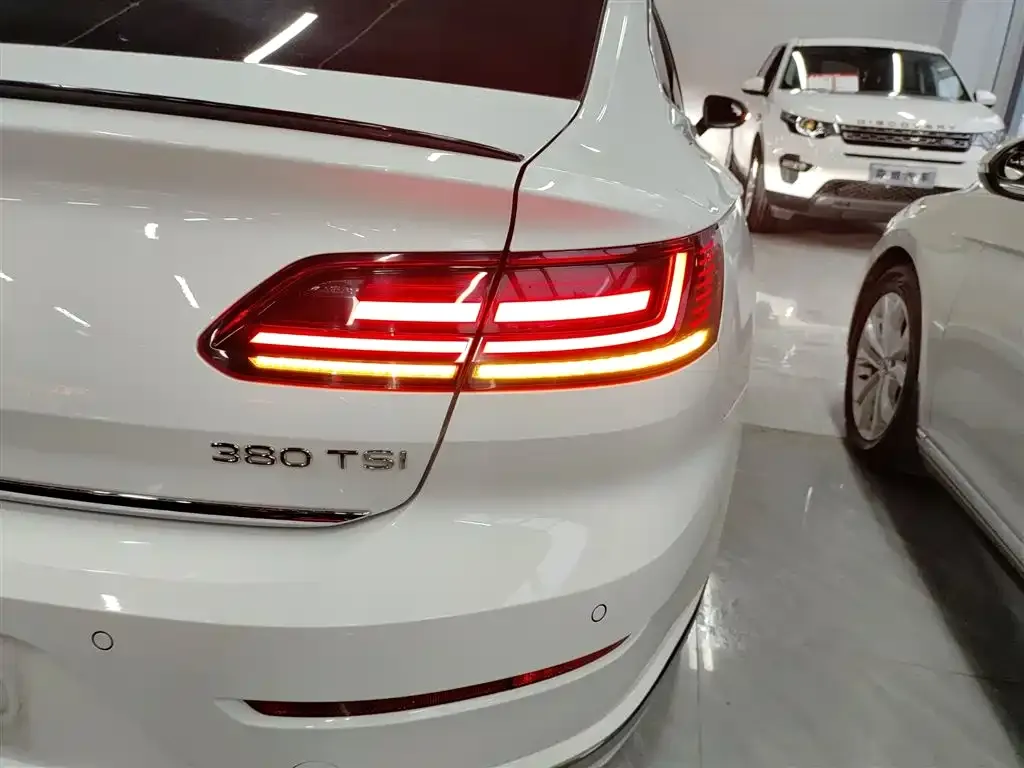 Volkswagen CC 2022 из CN, фото 6