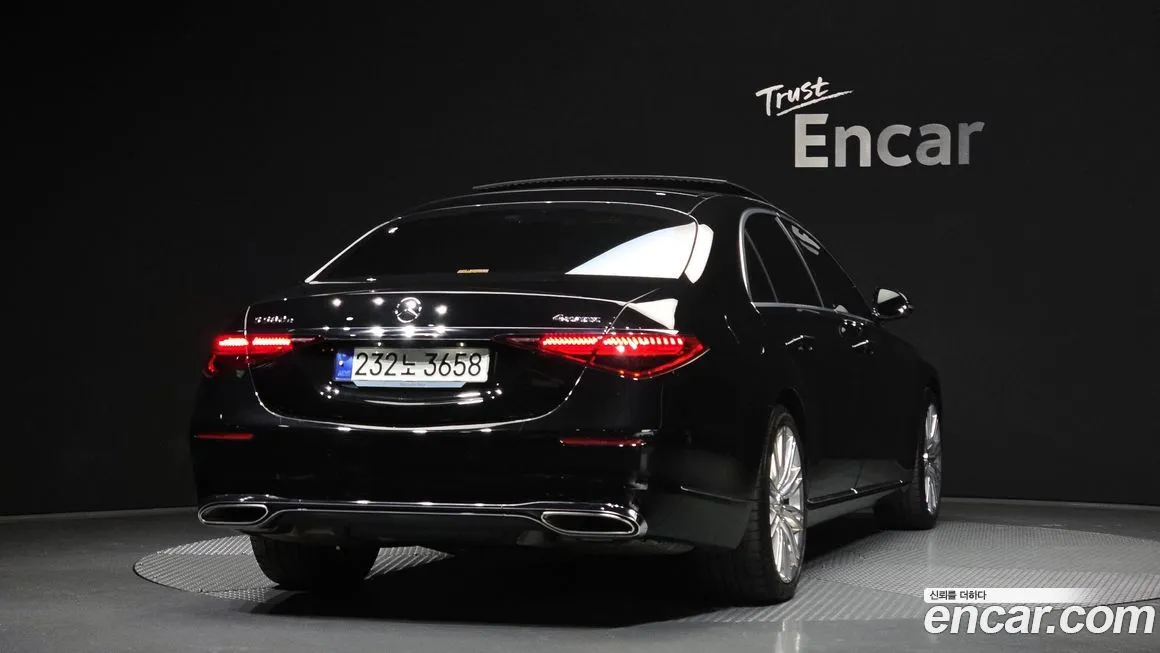 Mercedes-Benz S-Class 2023 из KR, фото 2
