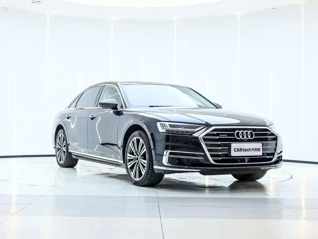 Audi A8 2021 из CN, фото 2