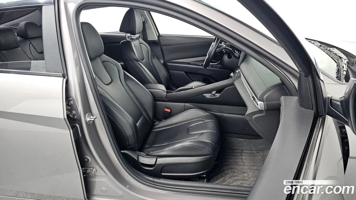 Hyundai AVANTE — фото 7