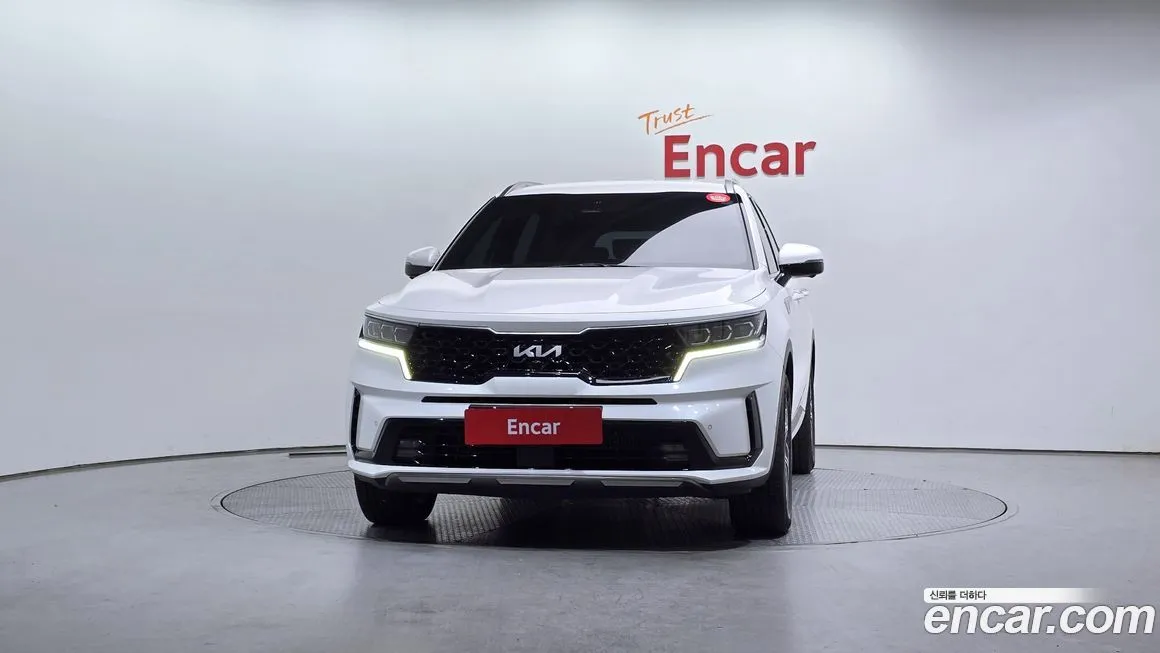 Kia Sorento — фото 7
