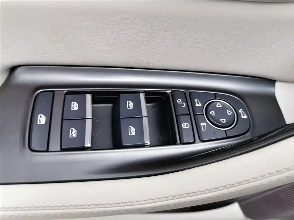 BYD PLUS New Energy 2024 из CN, фото 10