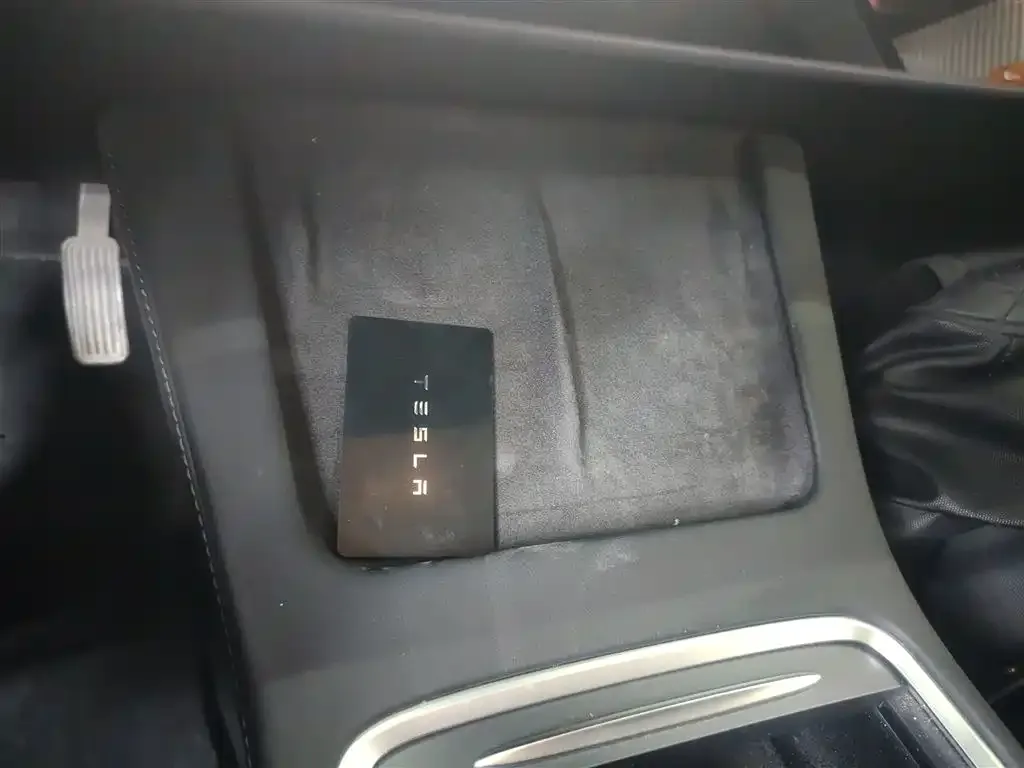 Tesla Model 3 2021 из CN, фото 9