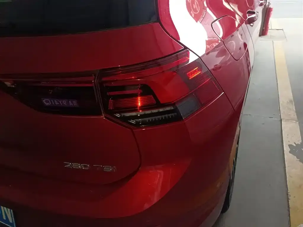 Volkswagen Golf 2021 из CN, фото 5