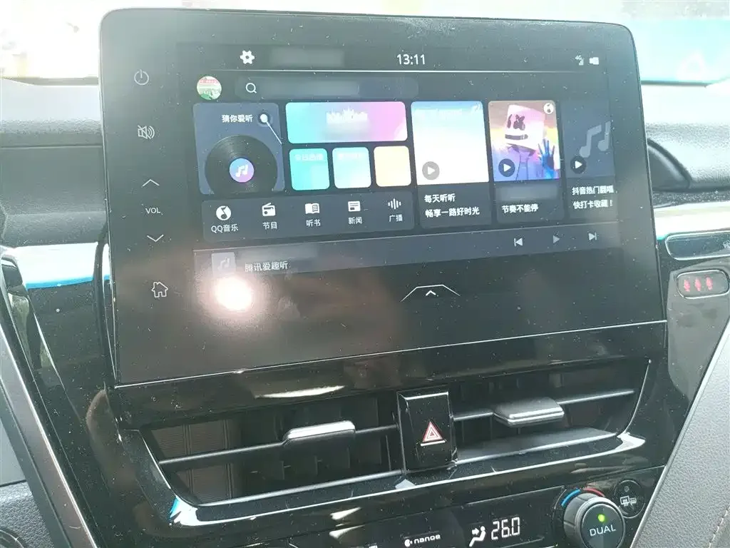 Toyota Camry 2023 из CN, фото 6