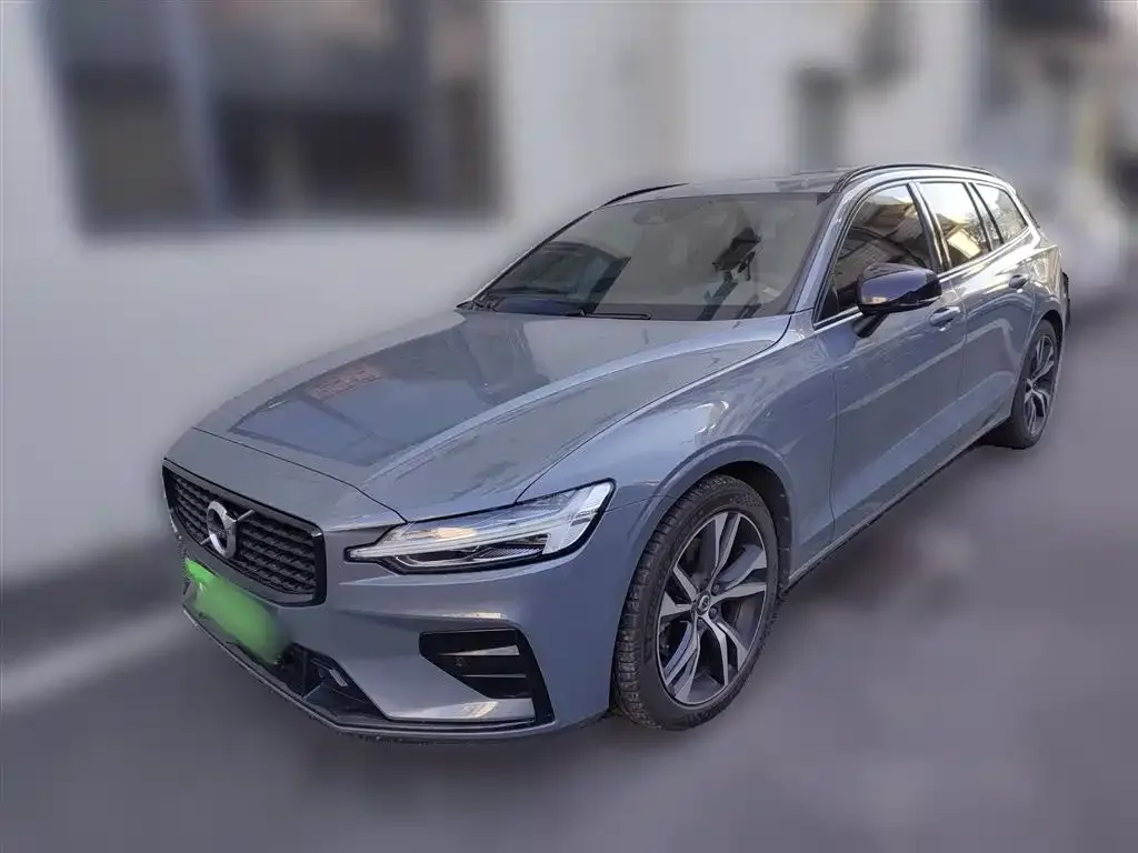 Volvo V60 2022 из CN, фото 4
