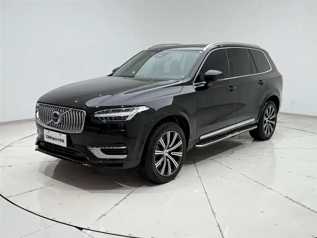 Volvo XC90 — фото 7
