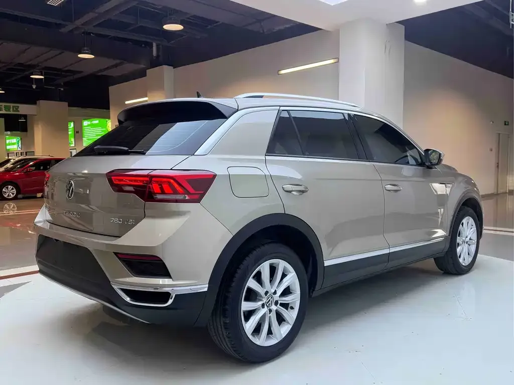 Volkswagen T-Roc 2021 из CN, фото 9