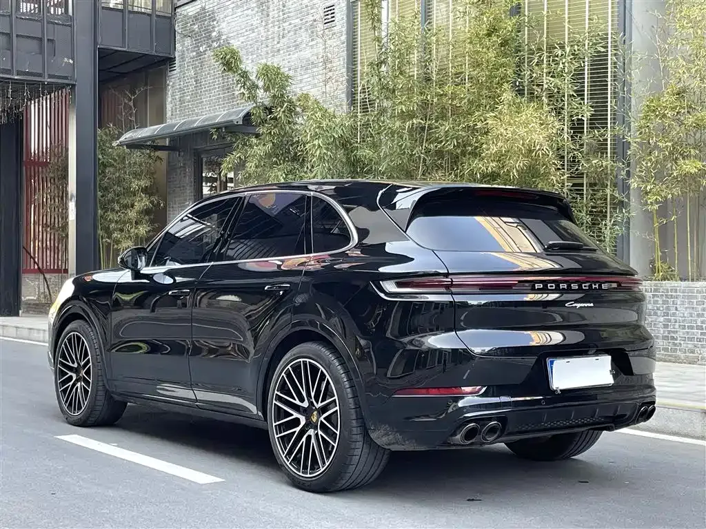 Porsche Cayenne 2024 из CN, фото 8