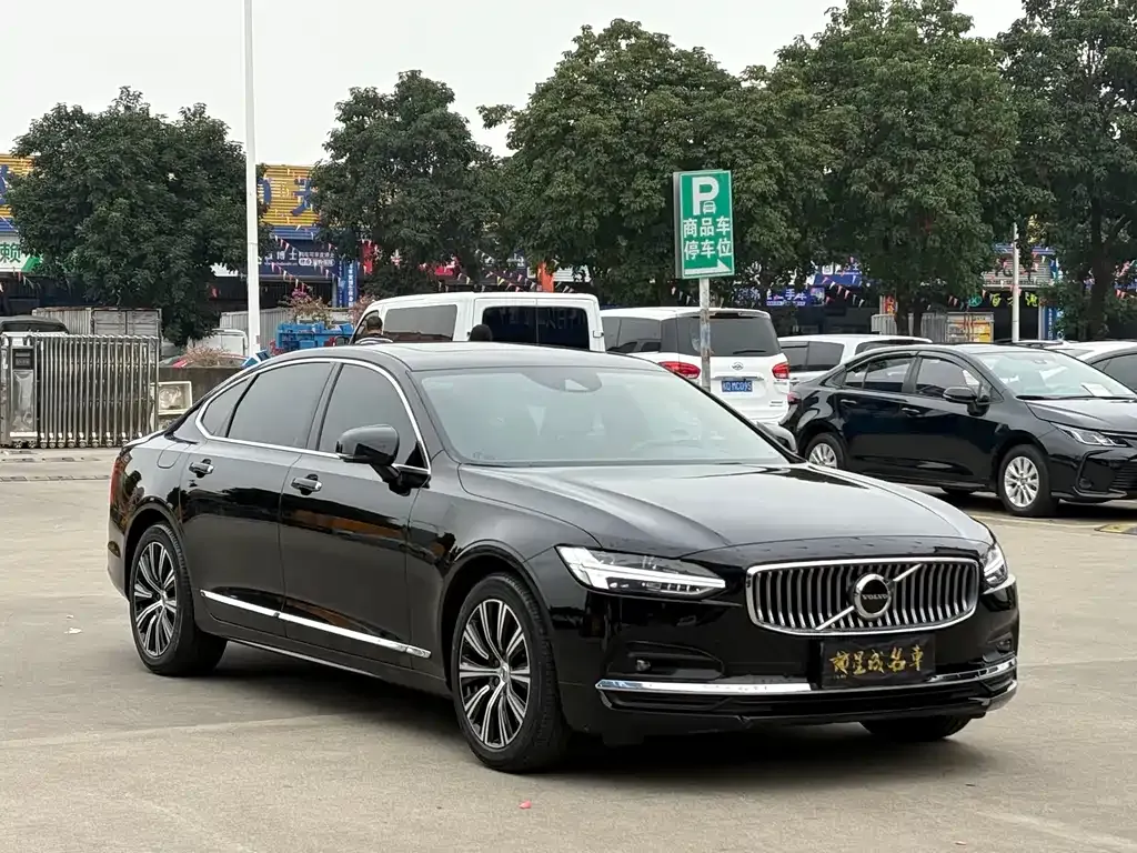 Volvo S90 — фото 7