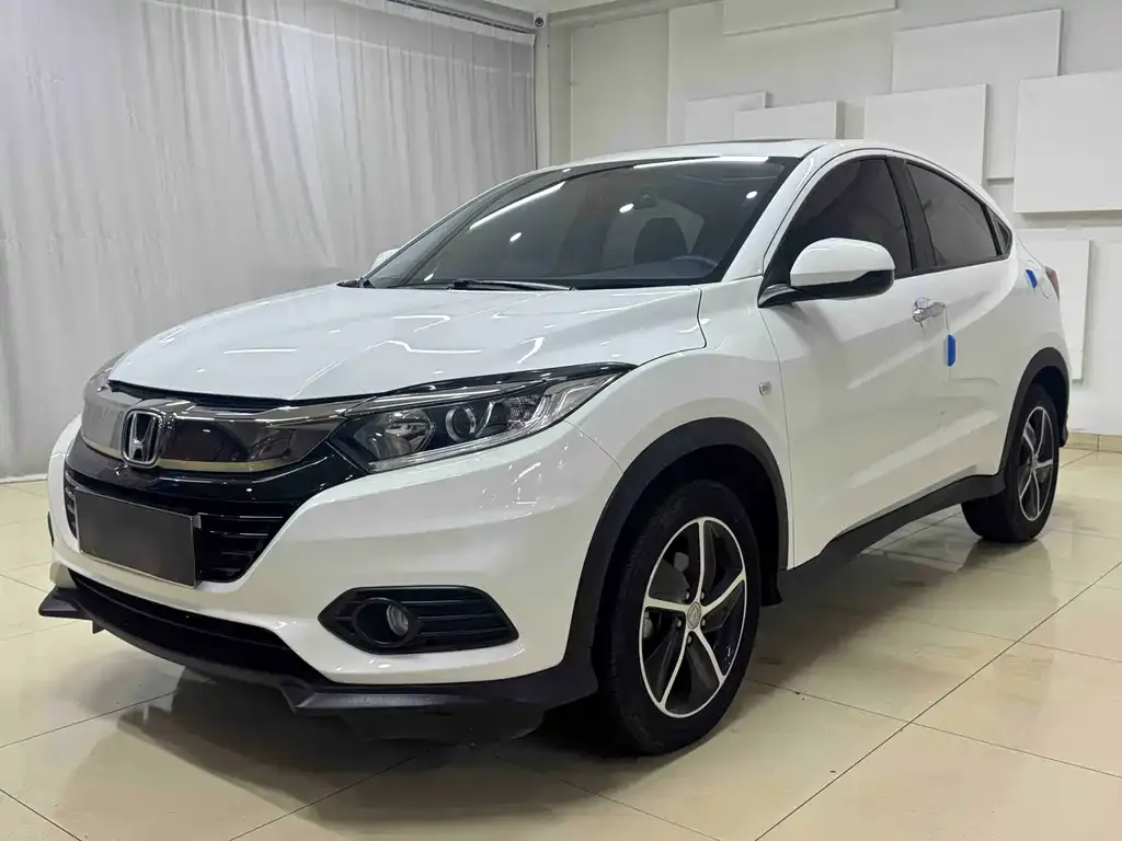 Honda Vezel — фото 1