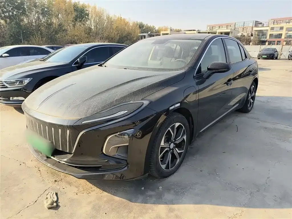 Hongqi E-QM5 2023 из CN, фото 1