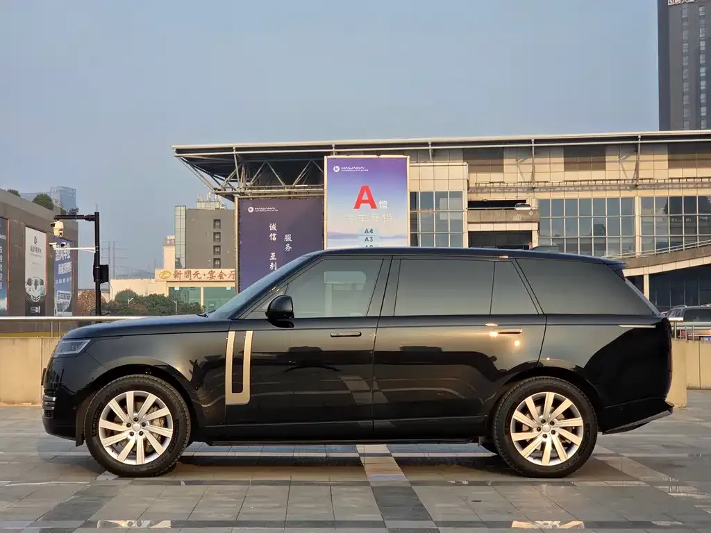 Land Rover Range Rover 2024 из CN, фото 8