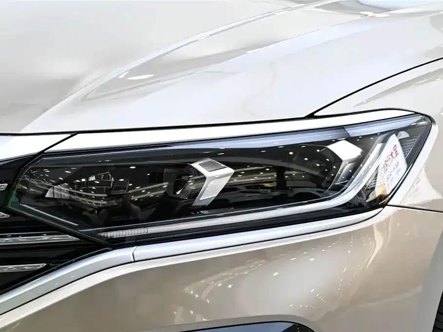 Volkswagen Passat — фото 3
