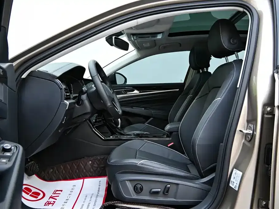 Volkswagen Passat — фото 5