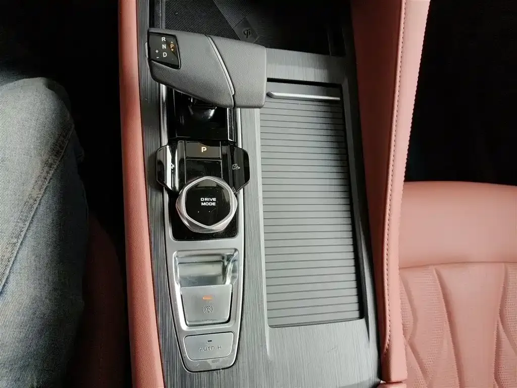 Changan CS75PLUS — фото 6