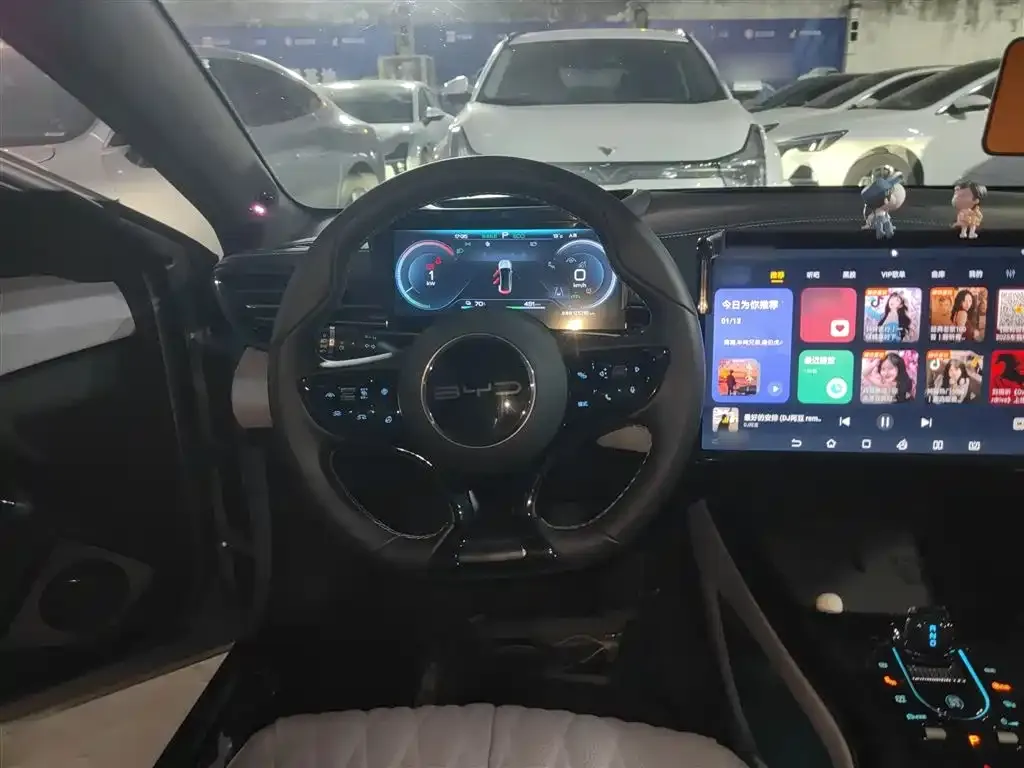 BYD Seal — фото 2