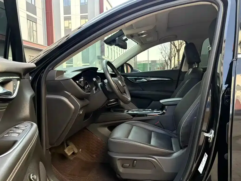 Buick Envision Plus 2023 из CN, фото 2