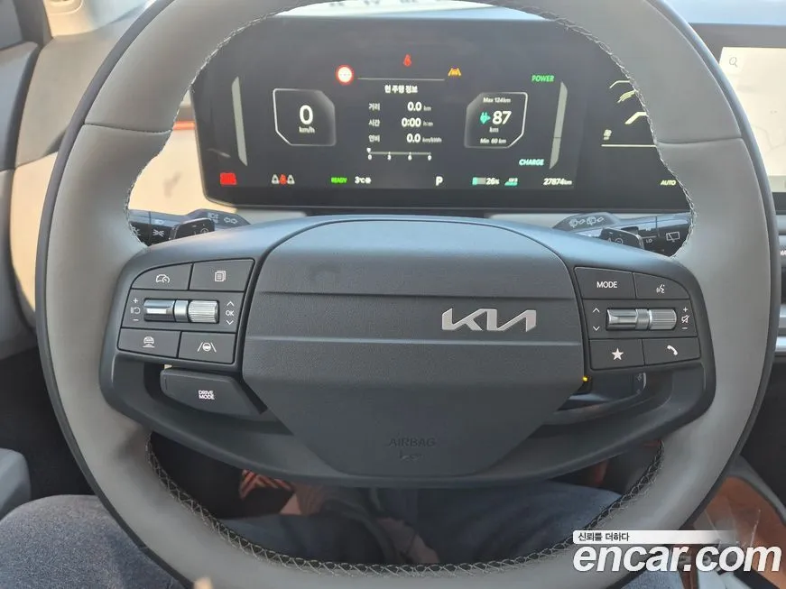 Kia EV3 — фото 8