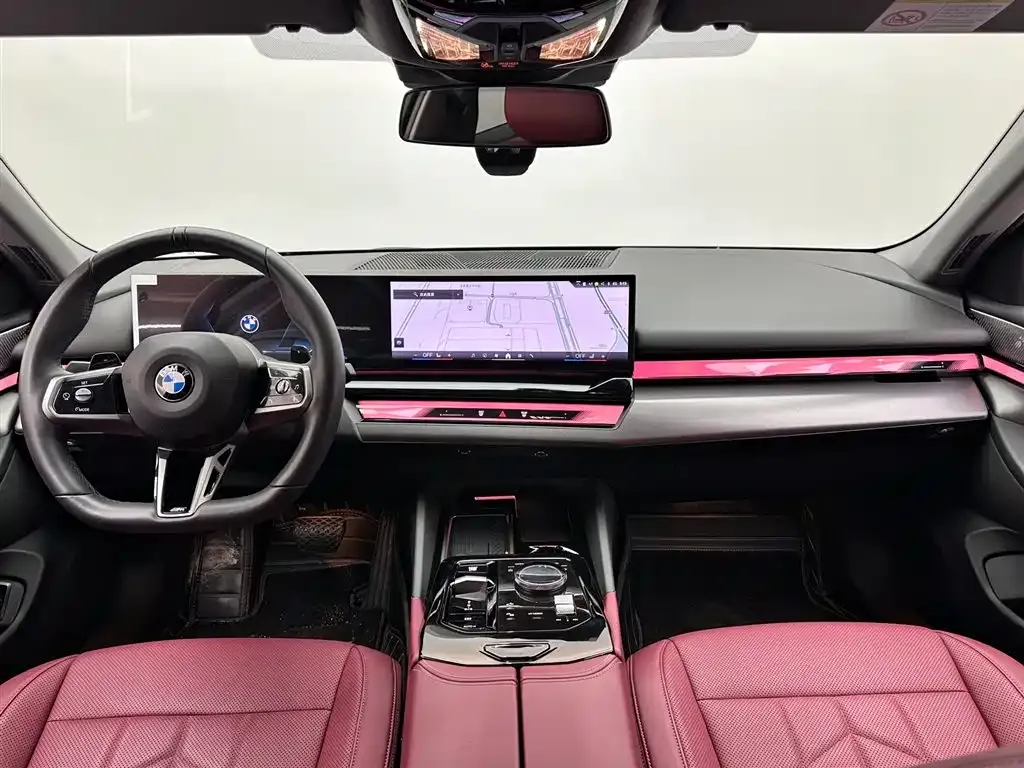 BMW 5 Series — фото 10