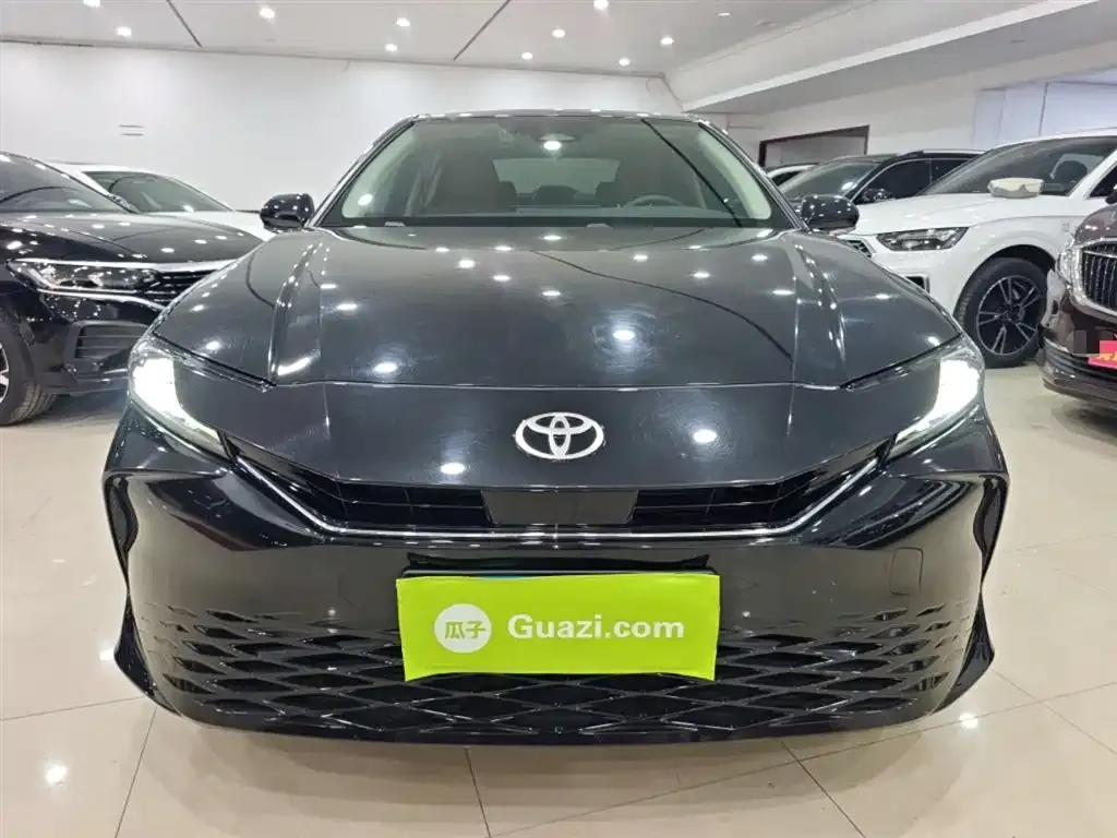 Toyota Camry 2025 из CN, фото 3