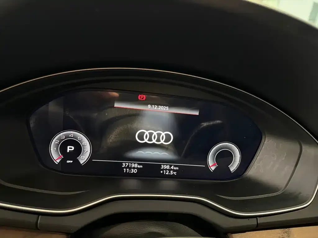 Audi Q5L 2023 из CN, фото 5