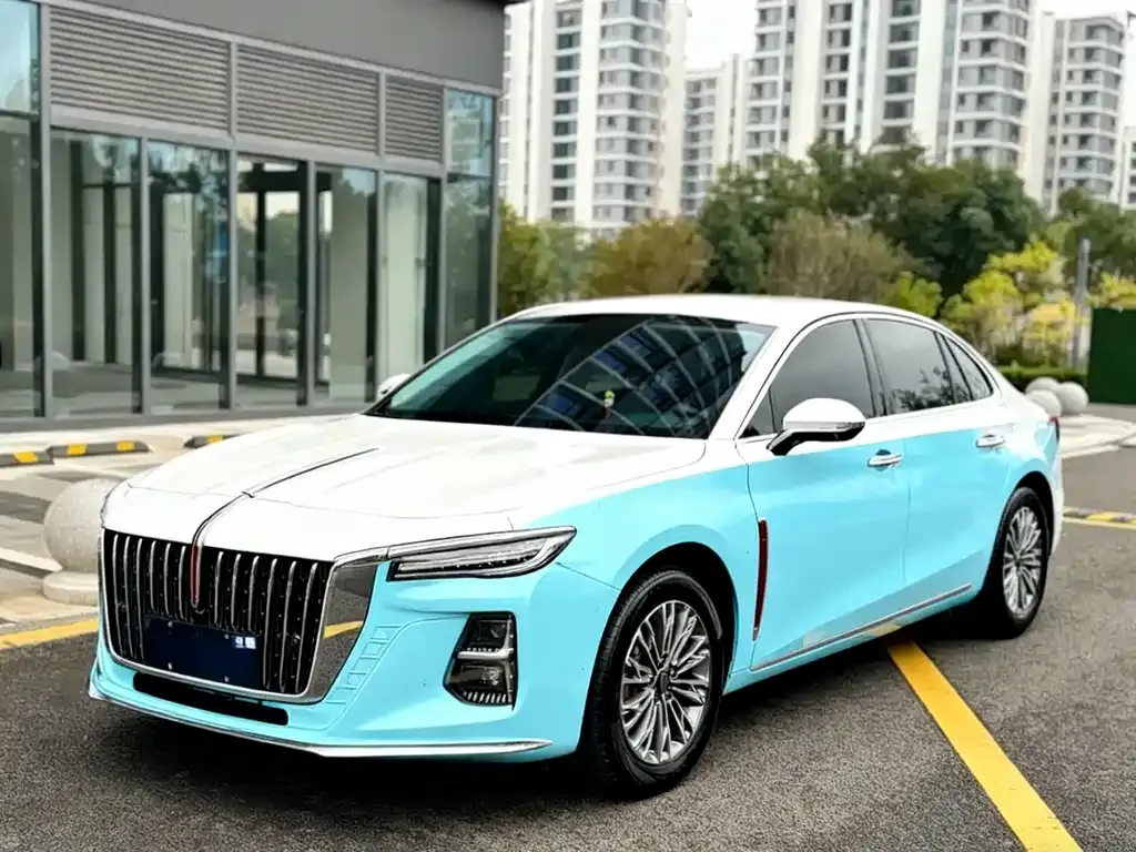 Hongqi H5 — фото 1