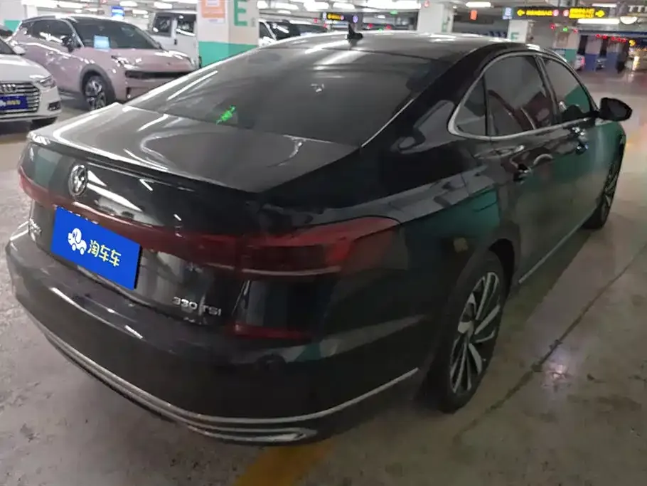 Volkswagen Passat — фото 2