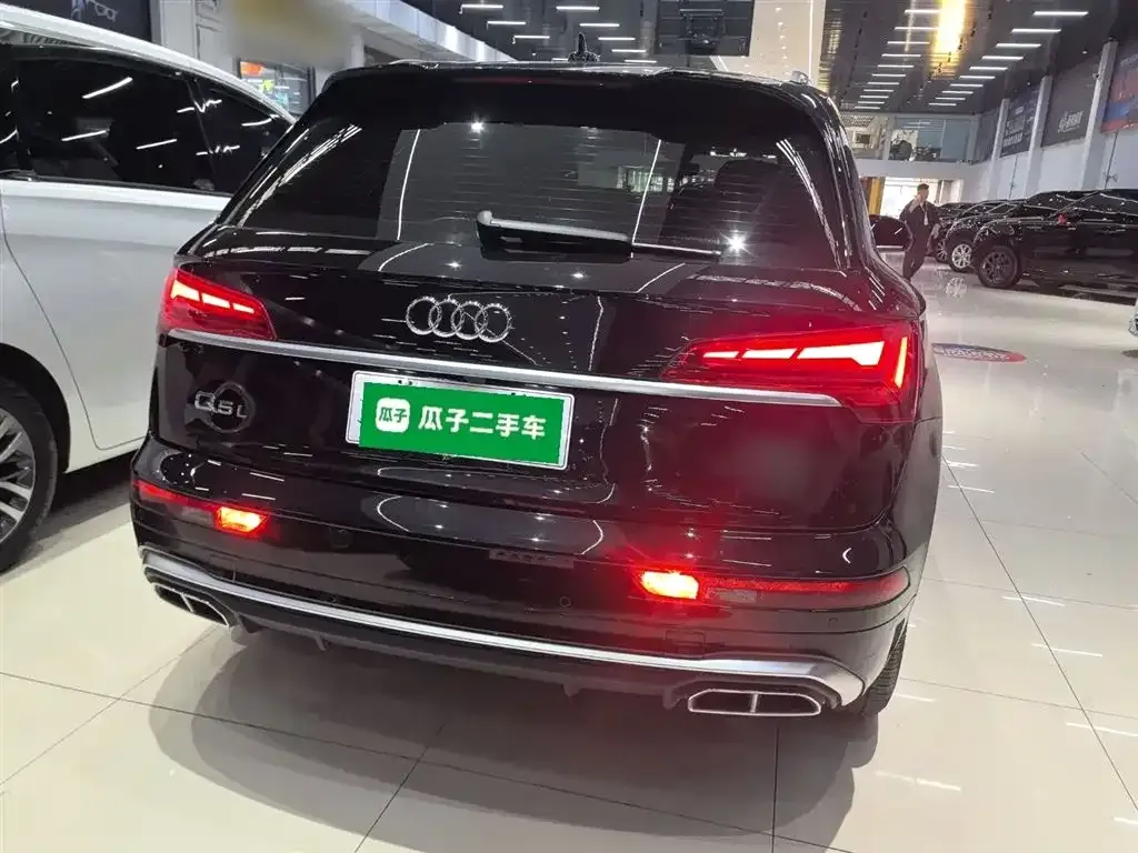 Audi Q5L 2023 из CN, фото 3