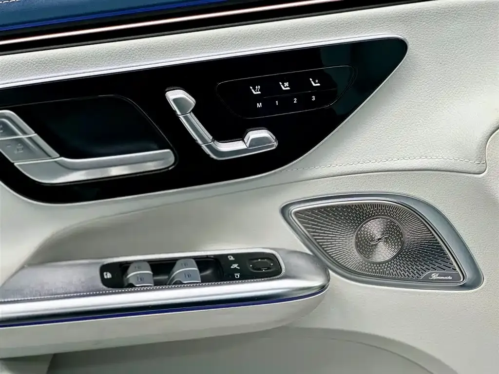 Mercedes-Benz EQE 2024 из CN, фото 4
