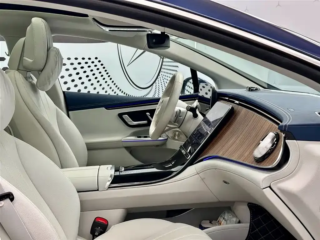 Mercedes-Benz EQE 2024 из CN, фото 6