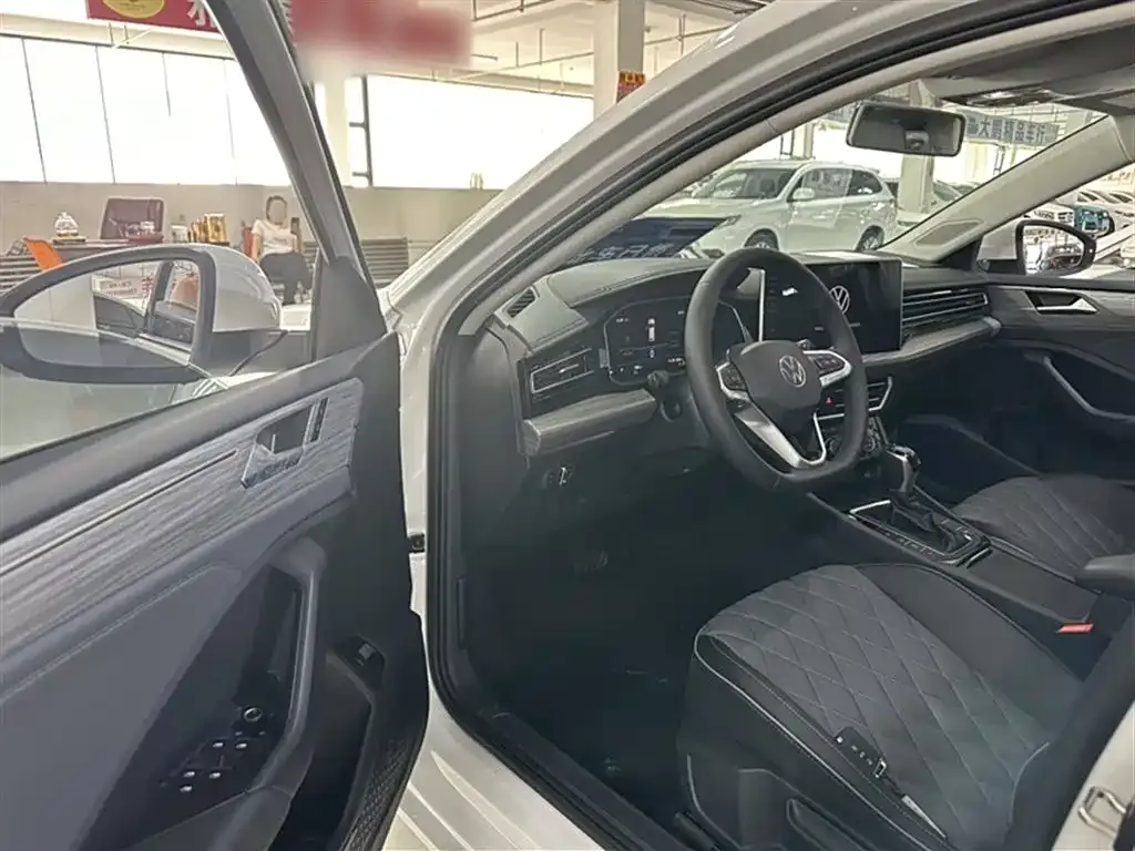 Volkswagen Sagitar 2025 из CN, фото 3