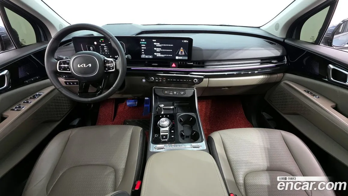 Kia Carnival — фото 10