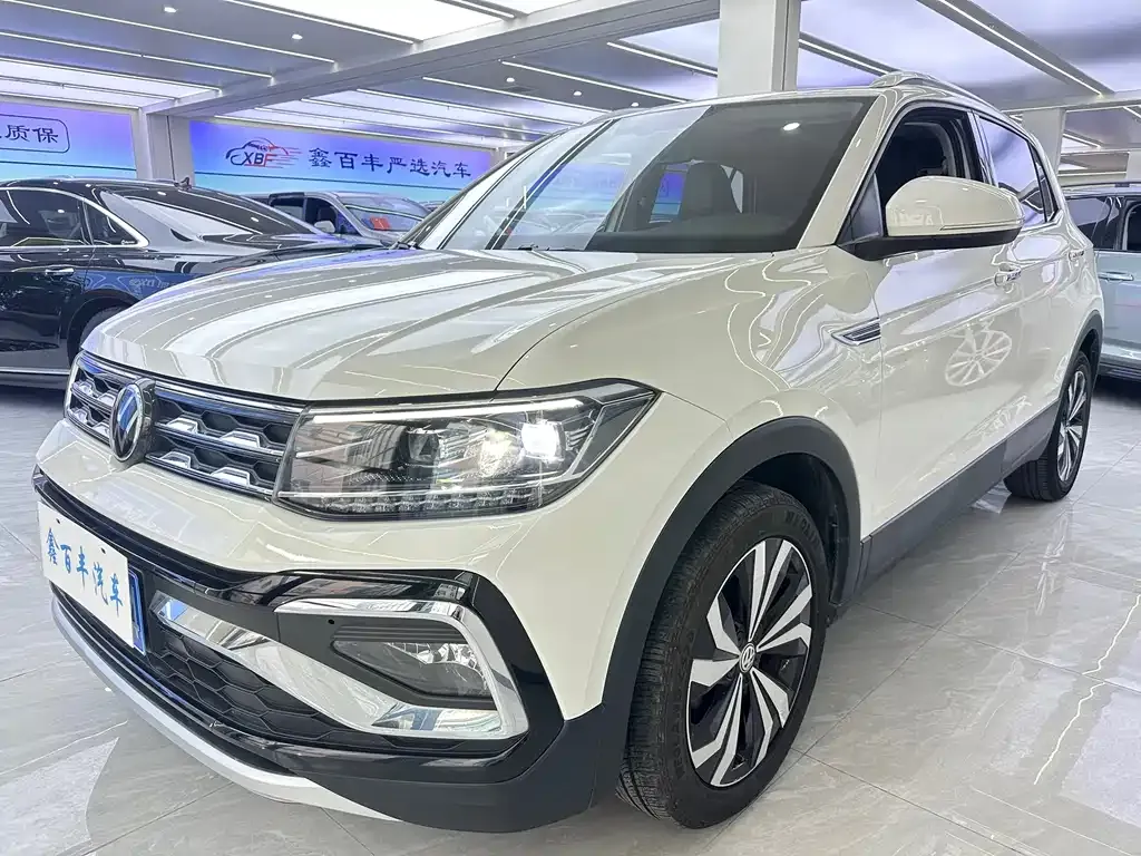 Volkswagen T-Cross — фото 1