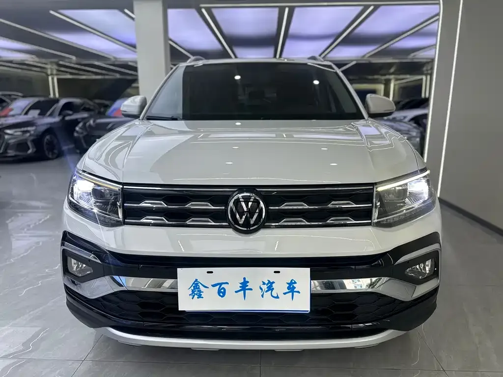 Volkswagen T-Cross — фото 2