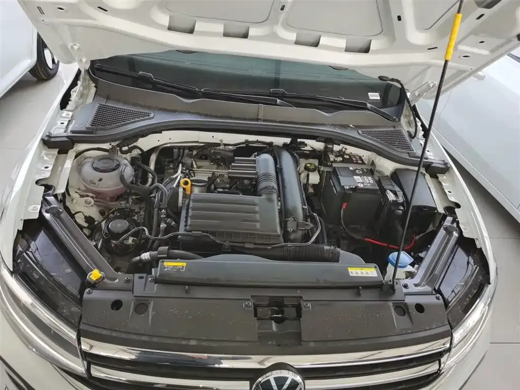 Volkswagen Bora 2025 из CN, фото 5