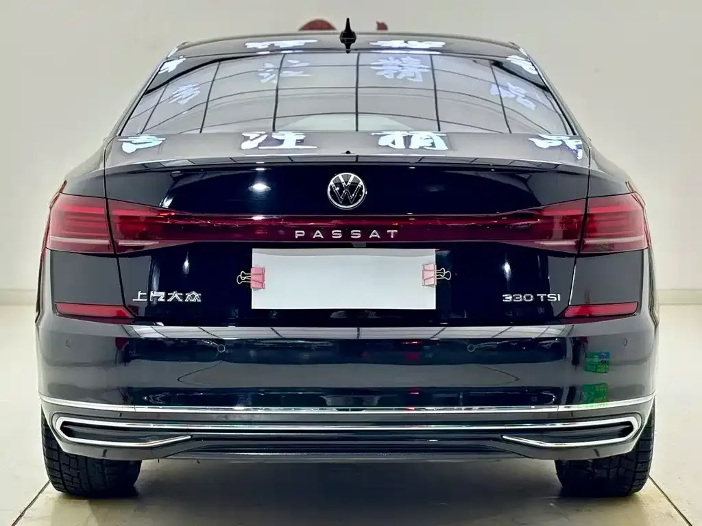 Volkswagen Passat 2023 из CN, фото 4