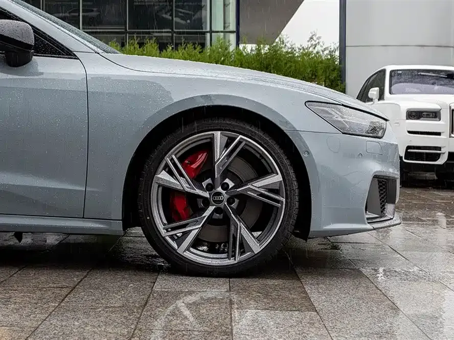 Audi S7 2024 из CN, фото 4