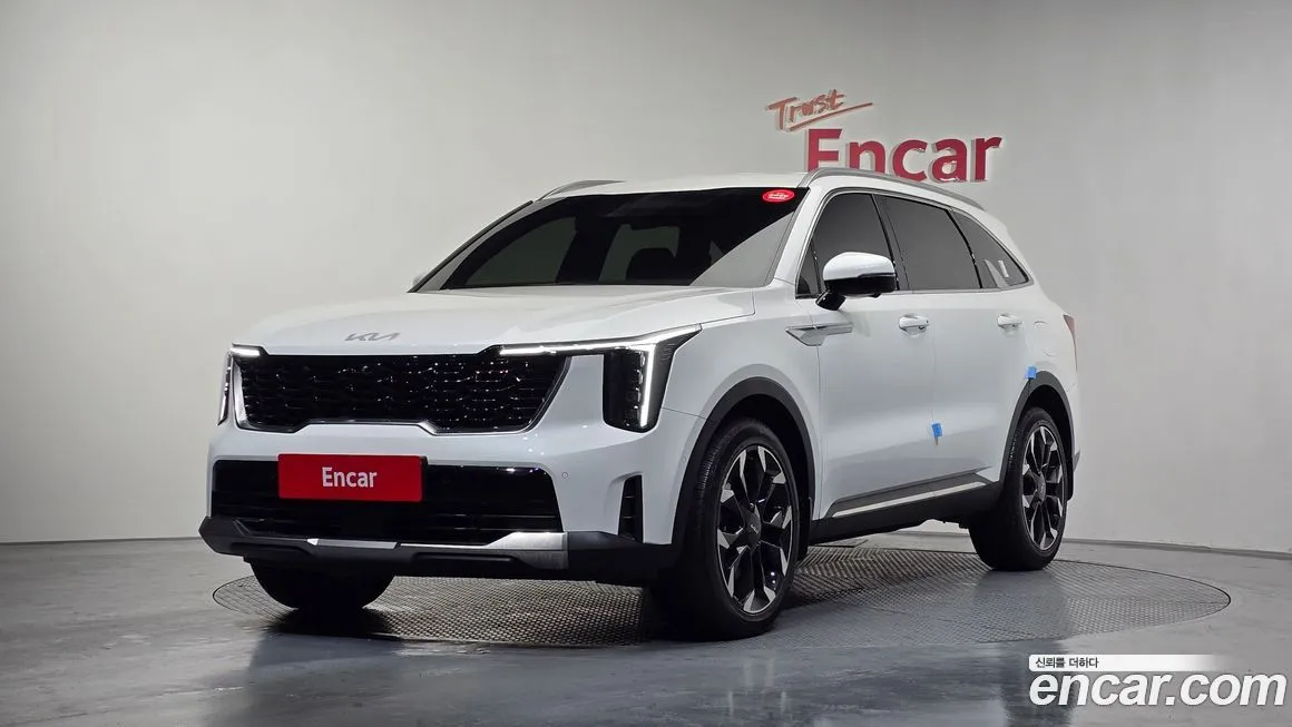 Kia Sorento — фото 1