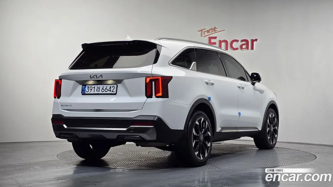 Kia Sorento — фото 4