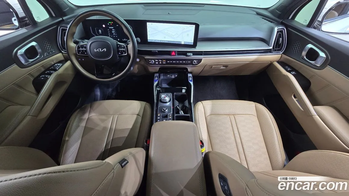 Kia Sorento — фото 7