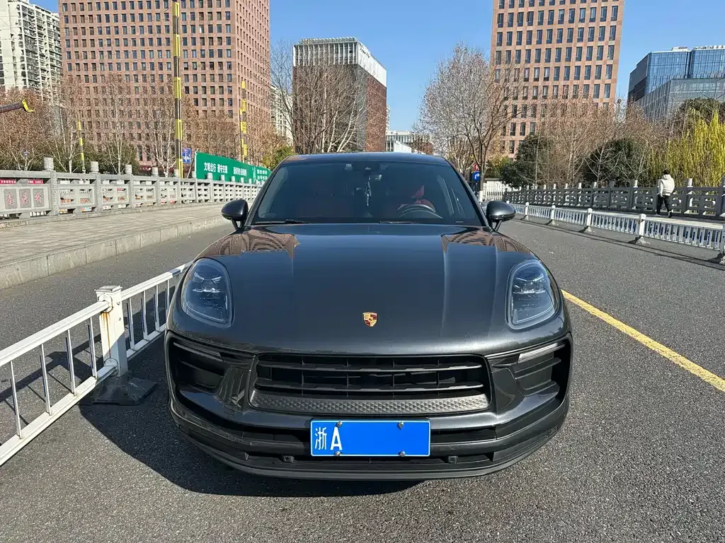Porsche Macan — фото 7